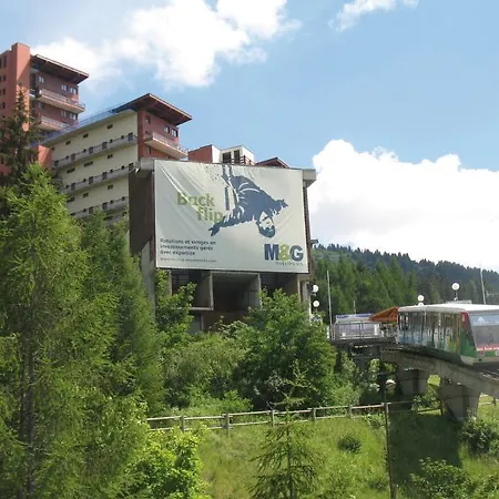 Vakantiepark Lagrange Le Roc Belle Face 4*
